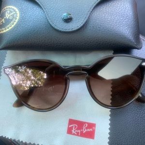 Ray-Ban Blaze